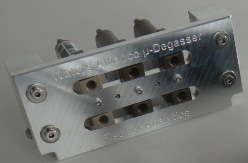 Bracket for Degasser chambers for Waters Alliance systems