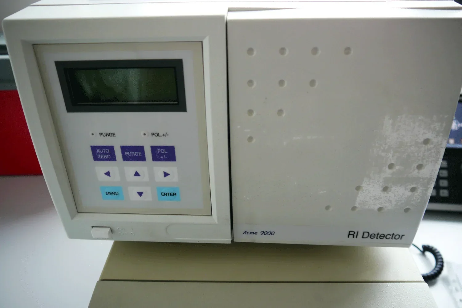 Young Lin / Schambeck Acme 9000 RI750F (Refractive Index Detector)